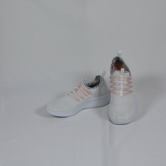 Skechers Slip On White Sneaker with Pink Ribbon Lace Size 9 - Picture 9 of 11